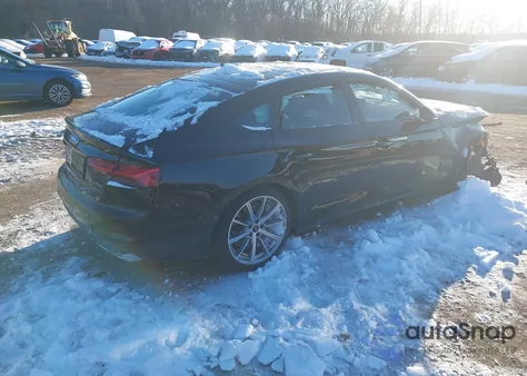 2025 Audi A5 Sportback Premium 45 Tfsi S Line Quattro S Tronic z USA, uszkodzony, nr VIN WAUDACF57SA018573